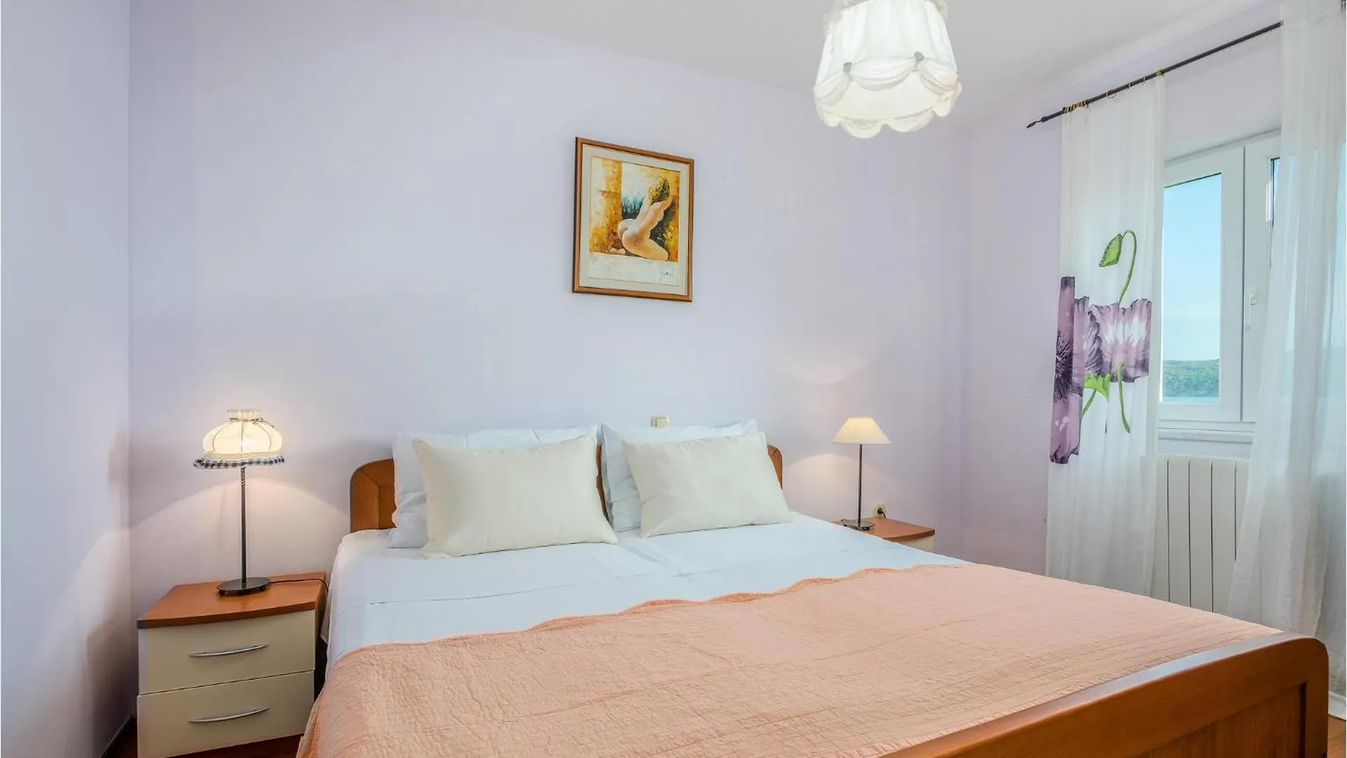 Gorgeous Apartment In Cizici With House Sea View
